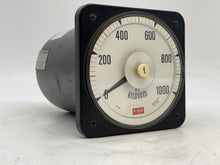 Load image into Gallery viewer, Crompton FPE 077-318 Panel Meter, 0-1000 Kilovars (Used)