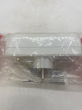 Load image into Gallery viewer, Makel 10033 3-Socket, Grounded, White, 16A 250V *Lot of (3)* (New)