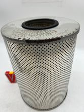 Load image into Gallery viewer, Fleetguard MPL5304 Engine Oil Filter *Lot of (2)* (Open Box)