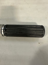 Load image into Gallery viewer, K-D Tools 2053 Industrial Torque Wrench, 3/4&quot; Drive w/ Case (Used)