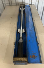 Load image into Gallery viewer, K-D Tools 2053 Industrial Torque Wrench, 3/4&quot; Drive w/ Case (Used)