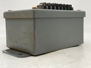 Russelectric Inc. 1052-U2 Model 1052 Sync Check Relay, 120VAC (Used)