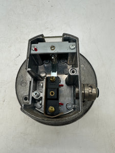Honeywell C6045D-1019-1 Air/Gas Pressure Switch, 5-50 mbar (Used)