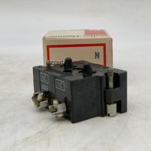 Load image into Gallery viewer, Cutler-Hammer 10250T3 Contact Block *Lot of (2) (Open Box)