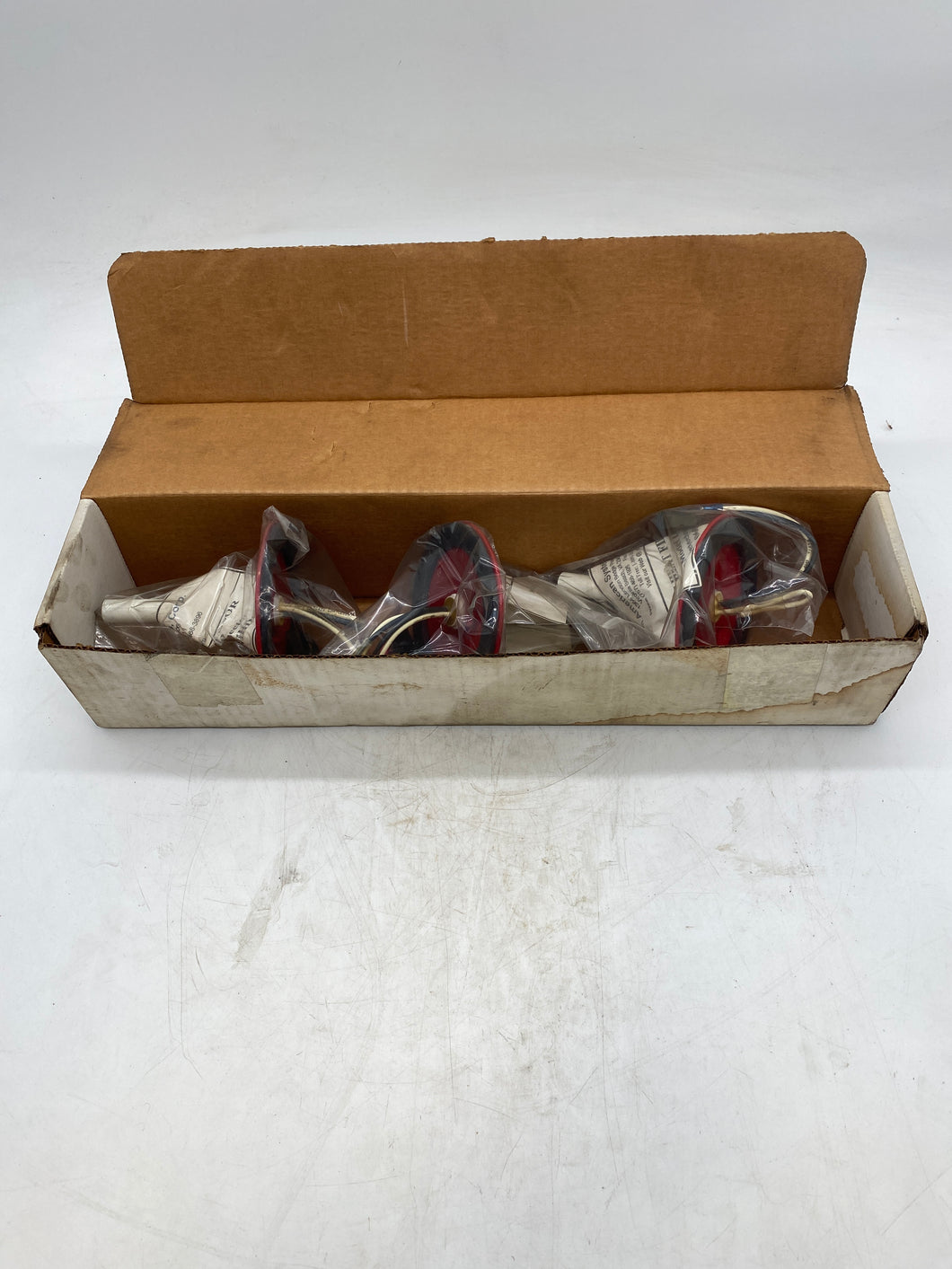 Pan American Systems 0601-Fire/DT200 212 DT200 SMC Heat Fire Sensor *Box of (3)* (Open Box)