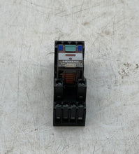 Load image into Gallery viewer, Siemens LZX:PT570024 Plug-In-Relay, 24VDC, 6A, w/ LZS:PT78740 Base (Used)