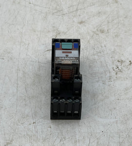 Siemens LZX:PT570024 Plug-In-Relay, 24VDC, 6A, w/ LZS:PT78740 Base (Used)