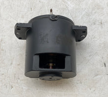 Load image into Gallery viewer, Anschutz NB23-91 Synchro Motor, 50/20VAC 50/60 Hz. 24VAC 60 Hz, (Used)