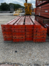 Load image into Gallery viewer, Pallet Rack Beam 96" x 4" 3-Stud New Style Teardrop *Lot of (39)* (Used)