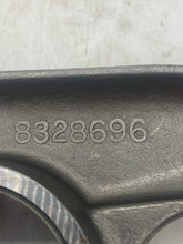 Load image into Gallery viewer, Electro-Motive EMD 8328696 Rocker Arm Assembly *Lot of (2)* (No Box)