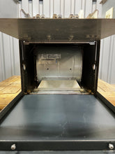 Load image into Gallery viewer, Toshiba VT130G9U420K G9 Adjustable Speed Drive, 200HP 460VAC (Not Tested-For Parts)