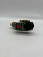 Load image into Gallery viewer, Kahlenberg V-152L ASCO JKF8210G003 Combination Manual/Electric Solenoid Valve (No Box)