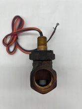 Load image into Gallery viewer, GEMS 26838 FS200 Series Shuttle Type Adjustable Flow Switch 1&quot; FNPT (No Box)