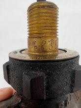 Load image into Gallery viewer, GEMS 26838 FS200 Series Shuttle Type Adjustable Flow Switch 1&quot; FNPT (No Box)