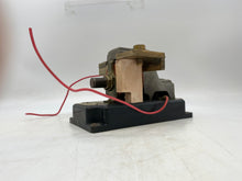 Load image into Gallery viewer, Sylvania 28UT3-900 DC Inverse Time OL Relay Type LT4 HD Pilot 600VDC Max (Used)