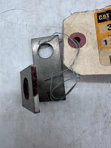 Caterpillar 3N-2422 OEM Oil Cooler Tube Mounting Bracket, 0.12" Thick (No Box)