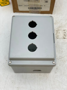 Allen-Bradley 800H-3HZ4Y 30mm Push Button Enclosure, 3 Hole, Fiberglass (New)