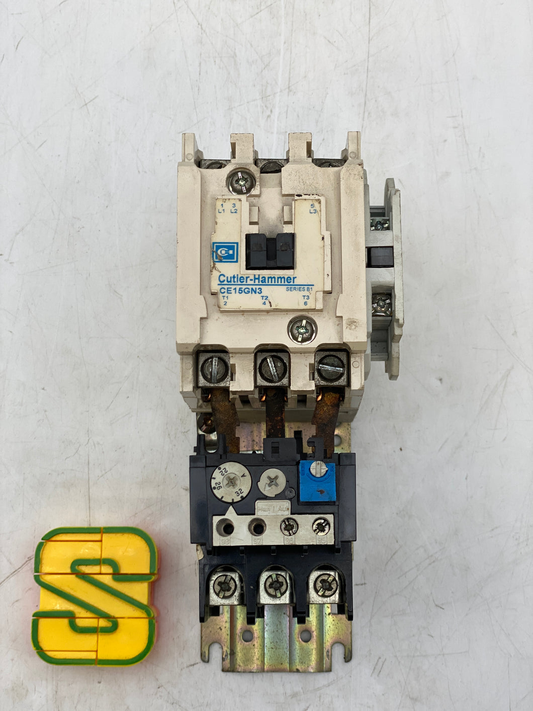Eaton Cutler-Hammer CE15GN3BB Contactor Size 2, 220/240V 50/60Hz Coil (Used)