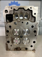 Load image into Gallery viewer, Caterpillar 0R9472 (Replaced by PN: 10R-7765) Reman GP Cylinder Head (No Box)
