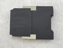 Load image into Gallery viewer, Entrelec Schiele 2.430.103.02 ERS Timetron ON Delay Timer Relay, 0.05s-300h (Used)