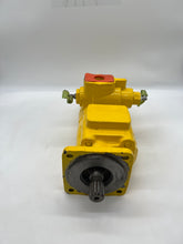 Load image into Gallery viewer, Parker 3139720353 Hydraulic Gear Motor for Tech Crane (Used)