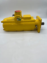 Load image into Gallery viewer, Parker 3139720353 Hydraulic Gear Motor for Tech Crane (Used)