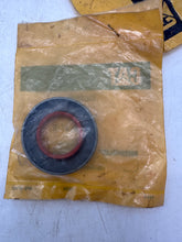 Load image into Gallery viewer, Caterpillar 1N-9349 Lip Type Seal, 28.88mm *Lot of (2)* (New)