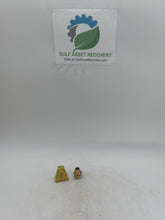 Load image into Gallery viewer, Brass Threaded Adapter 1/2″ PEX x 3/4″ Male NPT, Lead Free *Lot of (25)* (No Box)