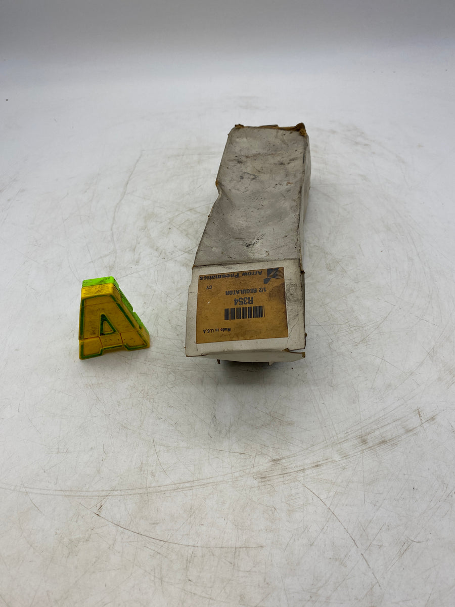 Arrow Pneumatics R354 Compressed Air Regulator, 1/2