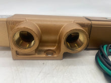 Load image into Gallery viewer, Versa VSG-3521-A120 Pneumatic Directional Valve, Brass (Open Box)