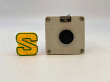 Load image into Gallery viewer, Engineer's Call Transducer, Alarm Speaker In Enclosure, 12VDC (Used)
