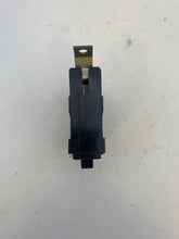 Load image into Gallery viewer, Cutler-Hammer QuickLag Circuit Breaker, 15A, *Lot of (39)* (Used)
