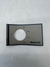 Load image into Gallery viewer, Honeywell T651A3018/U Medium Duty Line Voltage Heat-Cool Thermostat (Open Box)