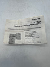 Load image into Gallery viewer, Honeywell T651A3018/U Medium Duty Line Voltage Heat-Cool Thermostat (Open Box)