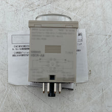 Load image into Gallery viewer, Omron H3CR-A8 Solid State Timer, 1.2s-300h, 24VDC/VAC (New)