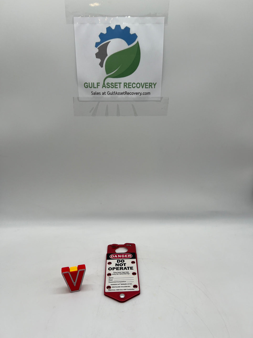 Brady 22075-R Alum Labeled Lockout Hasp, 1.5