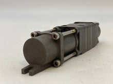 Load image into Gallery viewer, Mathers AD12-2101 Spool Valve, Clutch (For Parts)