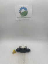 Load image into Gallery viewer, CRS Service CRSDG4V-3S-6C-M-FW-RB5-7Y Directional Valve (No Box)