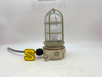 Cooper Crouse-Hinds Pauluhn IPEH15I1GCGPC Lighting Fixture, Non-Metallic (Used)