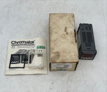 Load image into Gallery viewer, Chromalox 1603E-11130 1603E Dual 3-Digit Display 1/16 DIN Temperature Controller (New)