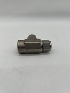Swagelok SS-810-3-8TFT SS Tube Fitting, 1/2" T x 1/2" FNPT x 1/2" T *Lot of (2)* (No Box)