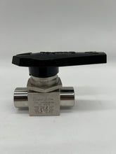 Load image into Gallery viewer, Swagelok SS-45F8 SS 1-Piece 40 Series Ball Valve, 1/2&quot; FNPT, 6.3 Cv (Used)