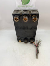 Load image into Gallery viewer, ITE KM3-F800 Circuit Breaker 800A 600V 3P w/ Auxiliary Switch (Used)