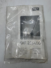 Load image into Gallery viewer, SKF 226400 Oil Injector (Used)