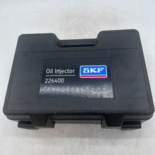 Load image into Gallery viewer, SKF 226400 Oil Injector (Used)