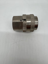 Load image into Gallery viewer, Parker HO-501-8FP Steel Quick Coupling w/ Sleeve Lock, High Pressure (Used)
