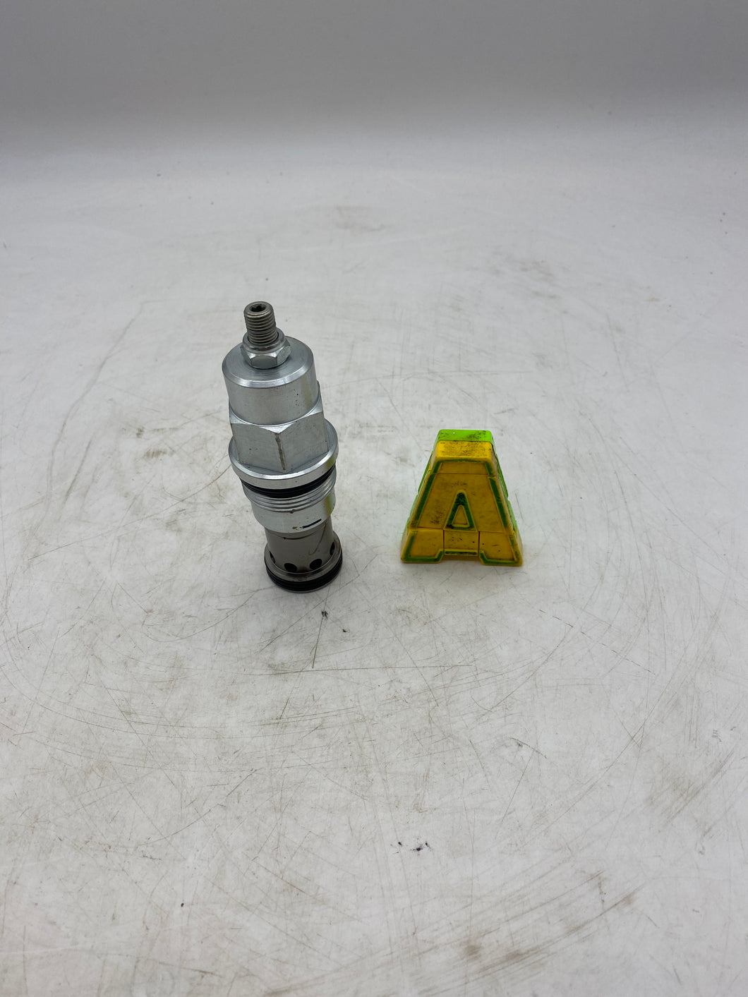 Sun Hydraulics RPIC-LAN Pilot Op. Balanced Piston Relief Valve (No Box)