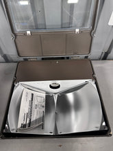 Load image into Gallery viewer, Appleton GAM771PMTI2 Areamaster 400W Floodlight, Yolk Mount, 120-277V (Open Box)