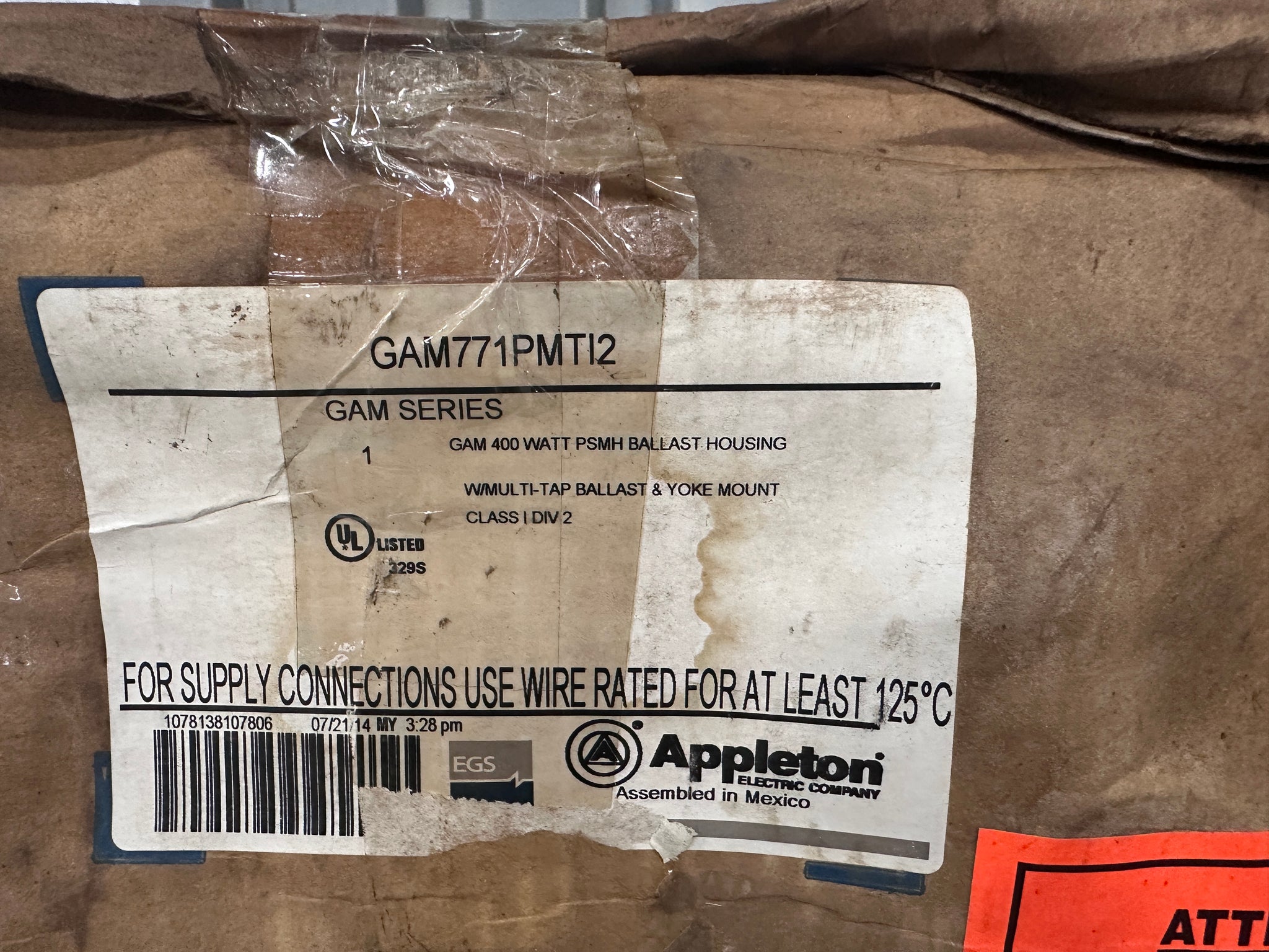 Appleton GAM771PMTI2 Areamaster 400W Floodlight, Yolk Mount, 120-277V ...