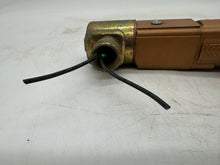 Load image into Gallery viewer, Versa VSG-3521-A120 Pneumatic Directional Valve, Brass (Used)